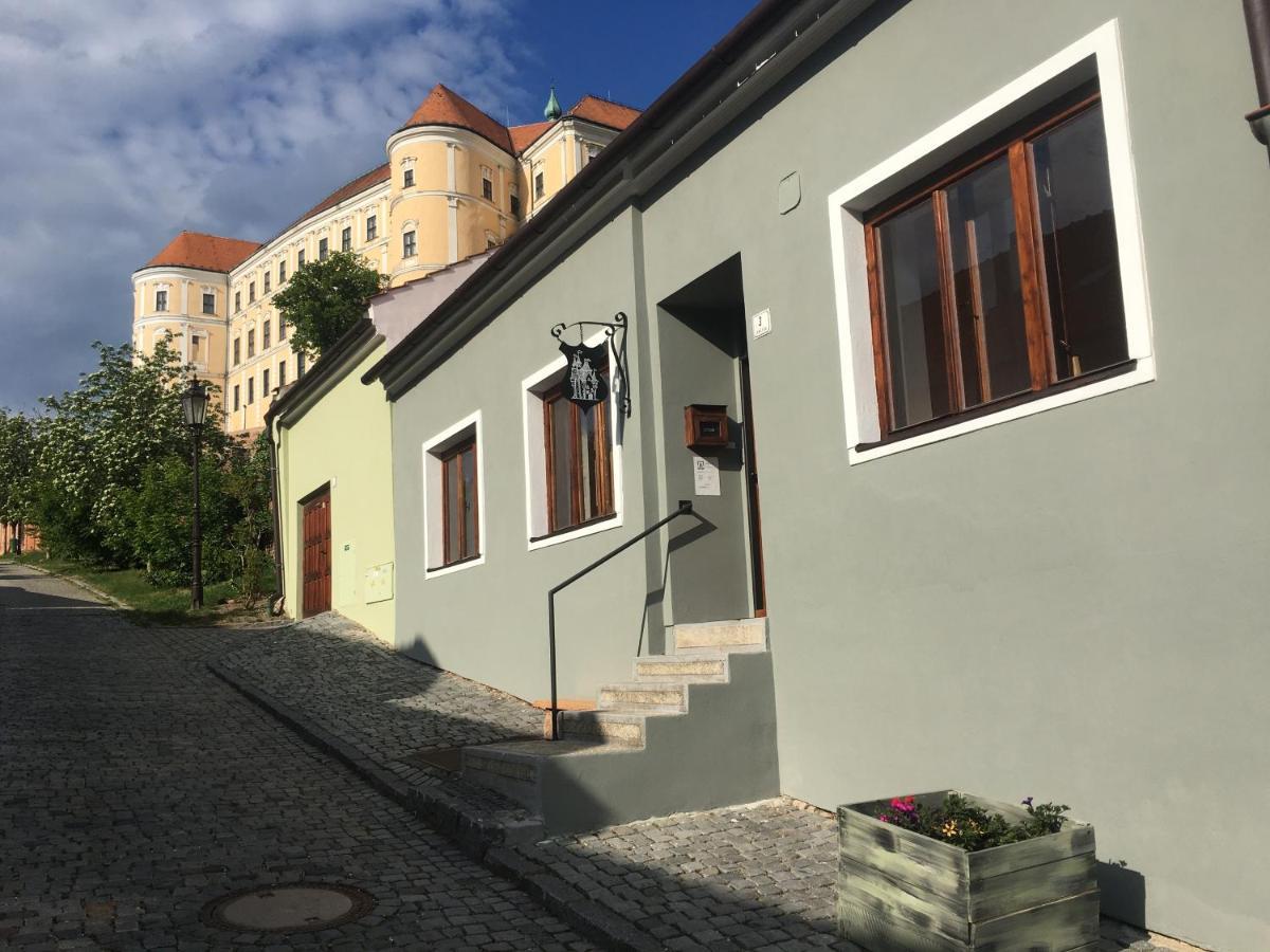 Castle-Wall-Inn Mikulov Exterior foto